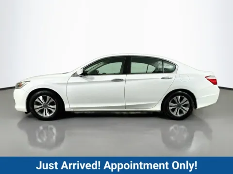 More photos of 2014 Honda Accord LX at CarLink Fort Myers, FL