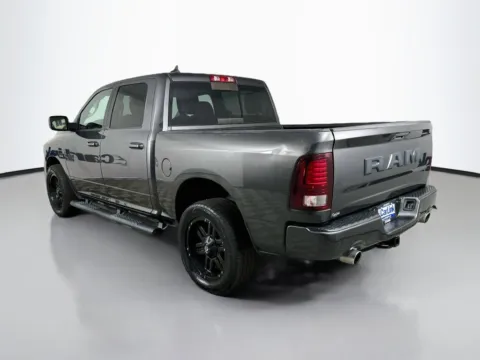 More photos of 2017 Ram 1500 Night at CarLink Fort Myers, FL