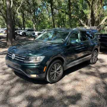 Another view of 2019 Volkswagen Tiguan 2.0T SEL for sale in Fort Myers, FL at CarLink Fort Myers