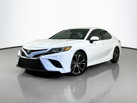 Another view of 2019 Toyota Camry SE for sale in Fort Myers, FL at CarLink Fort Myers