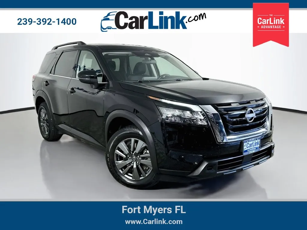 Black 2024 Nissan Pathfinder SV for sale in Fort Myers, FL