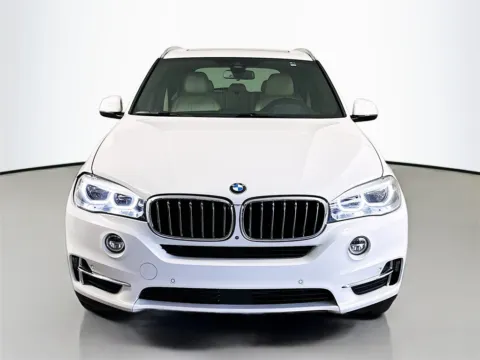 Photos of 2018 BMW X5 sDrive35i for sale in Fort Myers, FL at CarLink Fort Myers