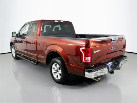 More photos of 2015 Ford F-150 XLT at CarLink Fort Myers, FL