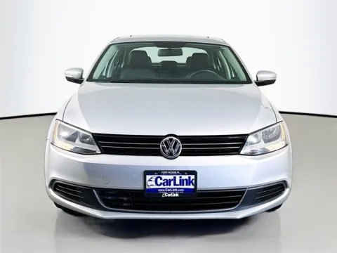 Photos of 2014 Volkswagen Jetta 1.8T SE for sale in Fort Myers, FL at CarLink Fort Myers