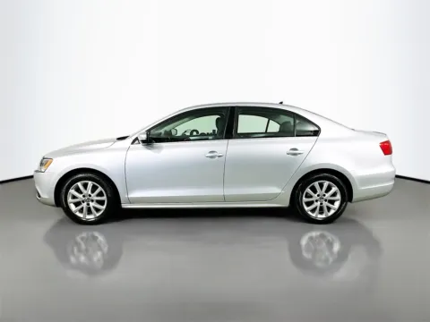 More photos of 2014 Volkswagen Jetta 1.8T SE at CarLink Fort Myers, FL