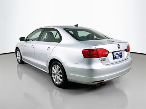 More photos of 2014 Volkswagen Jetta 1.8T SE at CarLink Fort Myers, FL