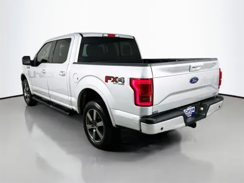 More photos of 2016 Ford F-150 Lariat at CarLink Fort Myers, FL