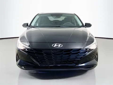 Photos of 2022 Hyundai Elantra SEL for sale in Fort Myers, FL at CarLink Fort Myers