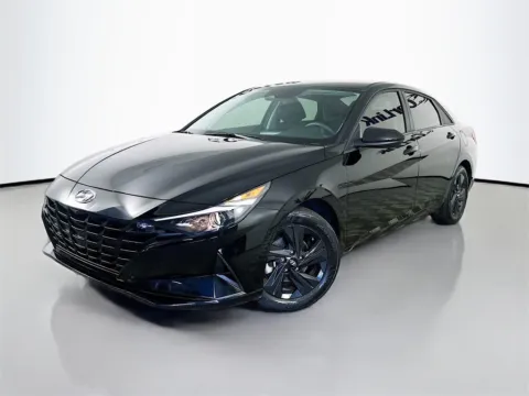 Another view of 2022 Hyundai Elantra SEL for sale in Fort Myers, FL at CarLink Fort Myers