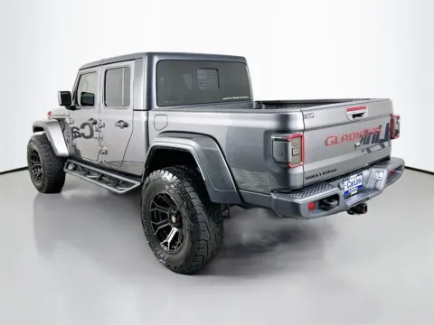 More photos of 2021 Jeep Gladiator Sport at CarLink Fort Myers, FL