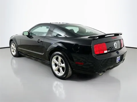 More photos of 2009 Ford Mustang GT Premium at CarLink Fort Myers, FL
