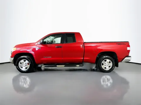 More photos of 2015 Toyota Tundra SR5 at CarLink Fort Myers, FL