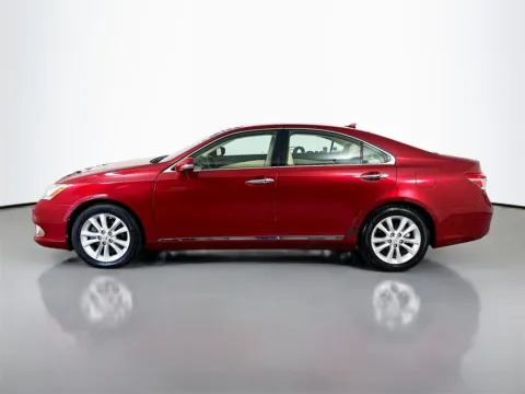 More photos of 2011 Lexus ES 350 at CarLink Fort Myers, FL