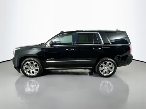 More photos of 2016 GMC Yukon Denali at CarLink Fort Myers, FL