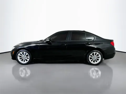 More photos of 2016 BMW 3 Series 320i at CarLink Fort Myers, FL