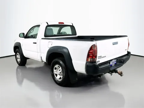 More photos of 2012 Toyota Tacoma at CarLink Fort Myers, FL