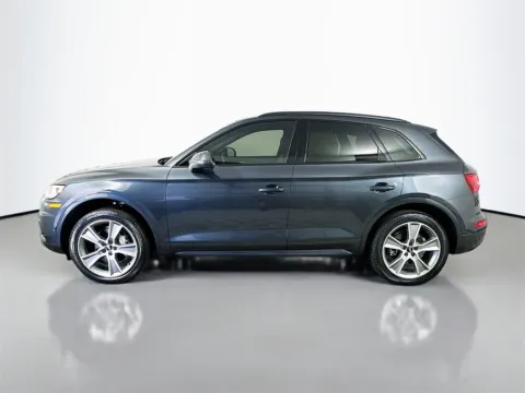 More photos of 2019 Audi Q5 2.0T Prestige at CarLink Fort Myers, FL