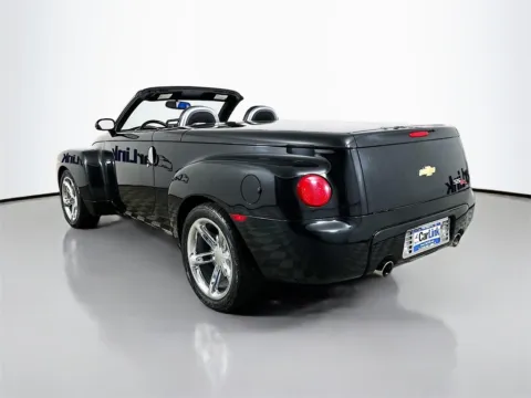 More photos of 2004 Chevrolet SSR at CarLink Fort Myers, FL