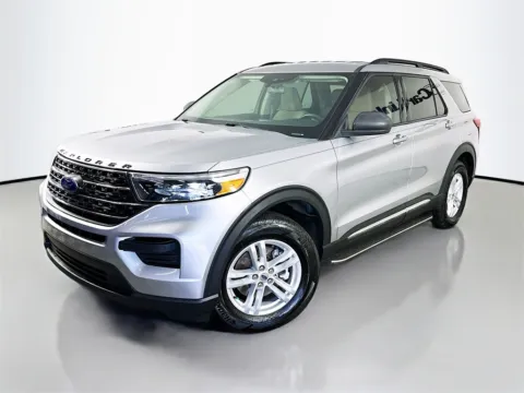 Another view of 2020 Ford Explorer XLT for sale in Fort Myers, FL at CarLink Fort Myers