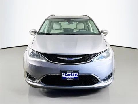 Photos of 2020 Chrysler Pacifica Limited for sale in Fort Myers, FL at CarLink Fort Myers