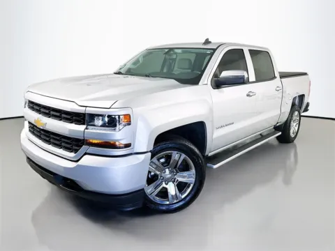 Another view of 2018 Chevrolet Silverado 1500 Custom for sale in Fort Myers, FL at CarLink Fort Myers