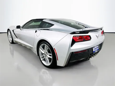 More photos of 2019 Chevrolet Corvette Stingray at CarLink Fort Myers, FL