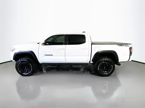 More photos of 2020 Toyota Tacoma TRD Off-Road at CarLink Fort Myers, FL