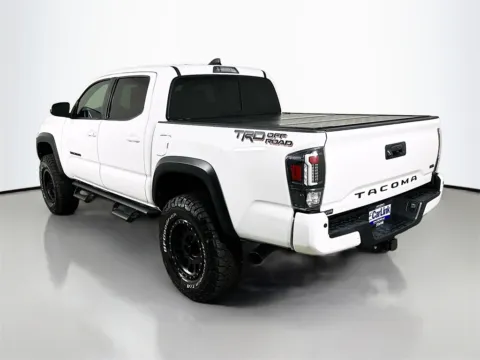 More photos of 2020 Toyota Tacoma TRD Off-Road at CarLink Fort Myers, FL