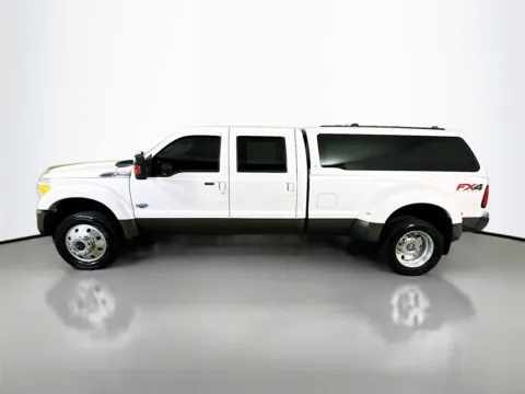 More photos of 2016 Ford F-450SD King Ranch at CarLink Fort Myers, FL