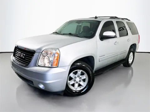 Another view of 2014 GMC Yukon SLE for sale in Fort Myers, FL at CarLink Fort Myers