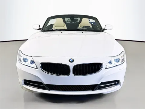Photos of 2016 BMW Z4 sDrive28i for sale in Fort Myers, FL at CarLink Fort Myers