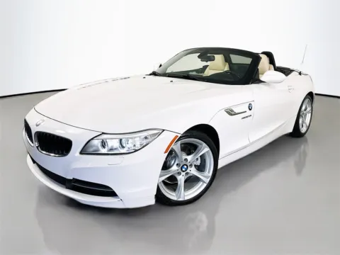 Another view of 2016 BMW Z4 sDrive28i for sale in Fort Myers, FL at CarLink Fort Myers