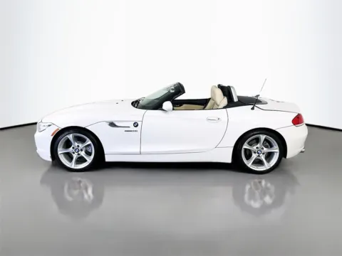 More photos of 2016 BMW Z4 sDrive28i at CarLink Fort Myers, FL