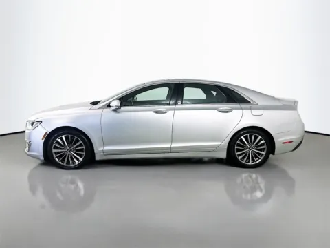 More photos of 2017 Lincoln MKZ Select at CarLink Fort Myers, FL