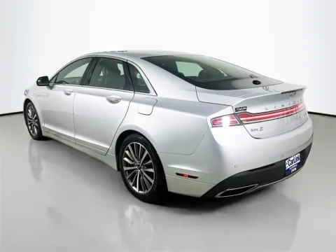 More photos of 2017 Lincoln MKZ Select at CarLink Fort Myers, FL