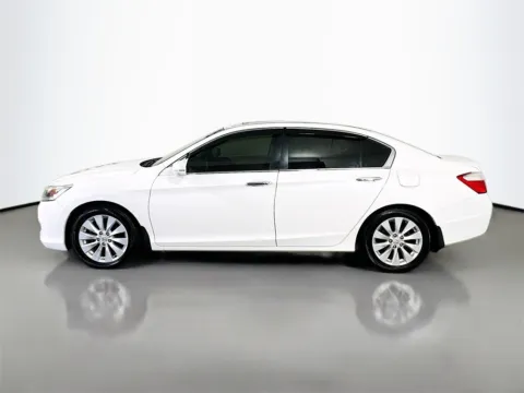 More photos of 2014 Honda Accord EX at CarLink Fort Myers, FL