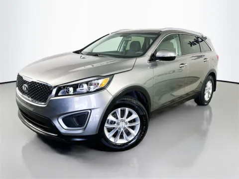 Another view of 2017 Kia Sorento LX for sale in Fort Myers, FL at CarLink Fort Myers