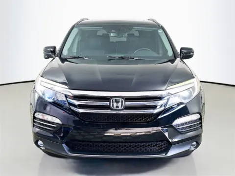 Photos of 2016 Honda Pilot Touring for sale in Fort Myers, FL at CarLink Fort Myers