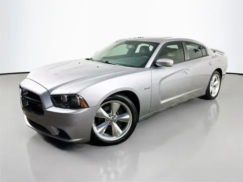 Another view of 2014 Dodge Charger R/T for sale in Fort Myers, FL at CarLink Fort Myers