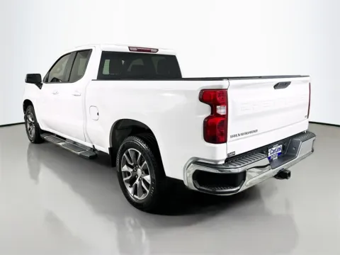 More photos of 2020 Chevrolet Silverado 1500 LT at CarLink Fort Myers, FL