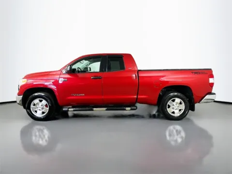 More photos of 2015 Toyota Tundra SR5 at CarLink Fort Myers, FL