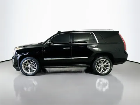 More photos of 2016 Cadillac Escalade Premium at CarLink Fort Myers, FL