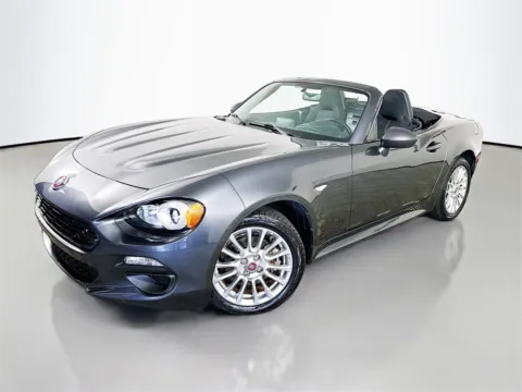 Another view of 2017 Fiat 124 Spider Classica for sale in Fort Myers, FL at CarLink Fort Myers