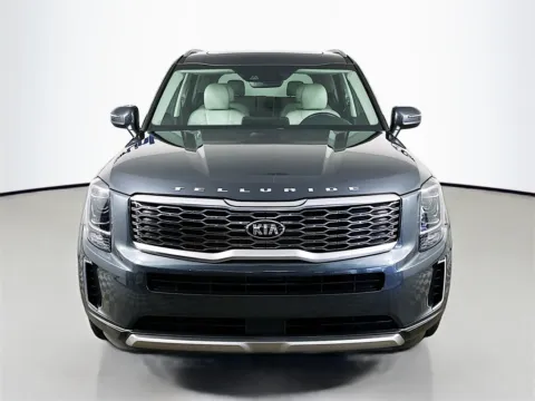 Photos of 2020 Kia Telluride S for sale in Fort Myers, FL at CarLink Fort Myers