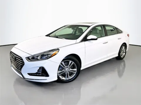 Another view of 2018 Hyundai Sonata Limited for sale in Fort Myers, FL at CarLink Fort Myers