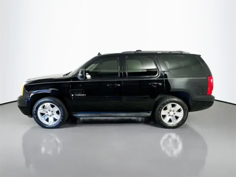 More photos of 2008 GMC Yukon SLT at CarLink Fort Myers, FL
