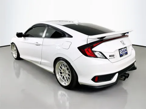 More photos of 2019 Honda Civic Si at CarLink Fort Myers, FL