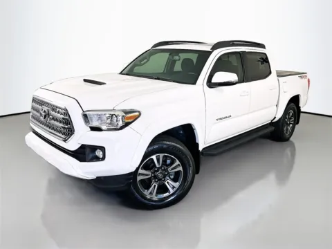 Another view of 2017 Toyota Tacoma TRD Sport for sale in Fort Myers, FL at CarLink Fort Myers