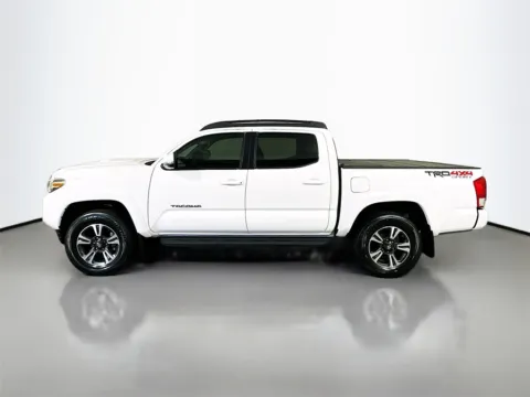 More photos of 2017 Toyota Tacoma TRD Sport at CarLink Fort Myers, FL