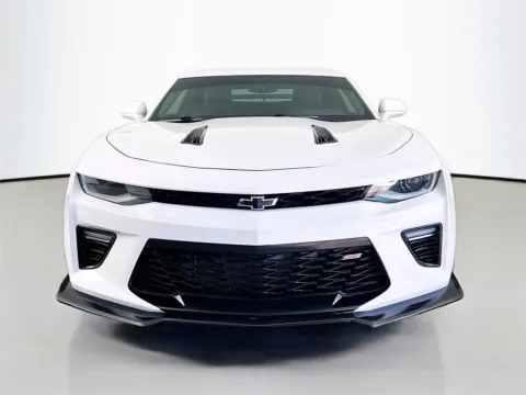 Photos of 2017 Chevrolet Camaro SS for sale in Fort Myers, FL at CarLink Fort Myers